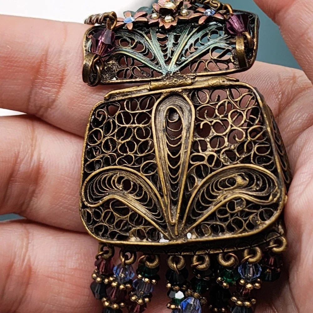 Sweet Romance USA Floral Purse Pendant Necklace Crystal Bead Fringe Victorian